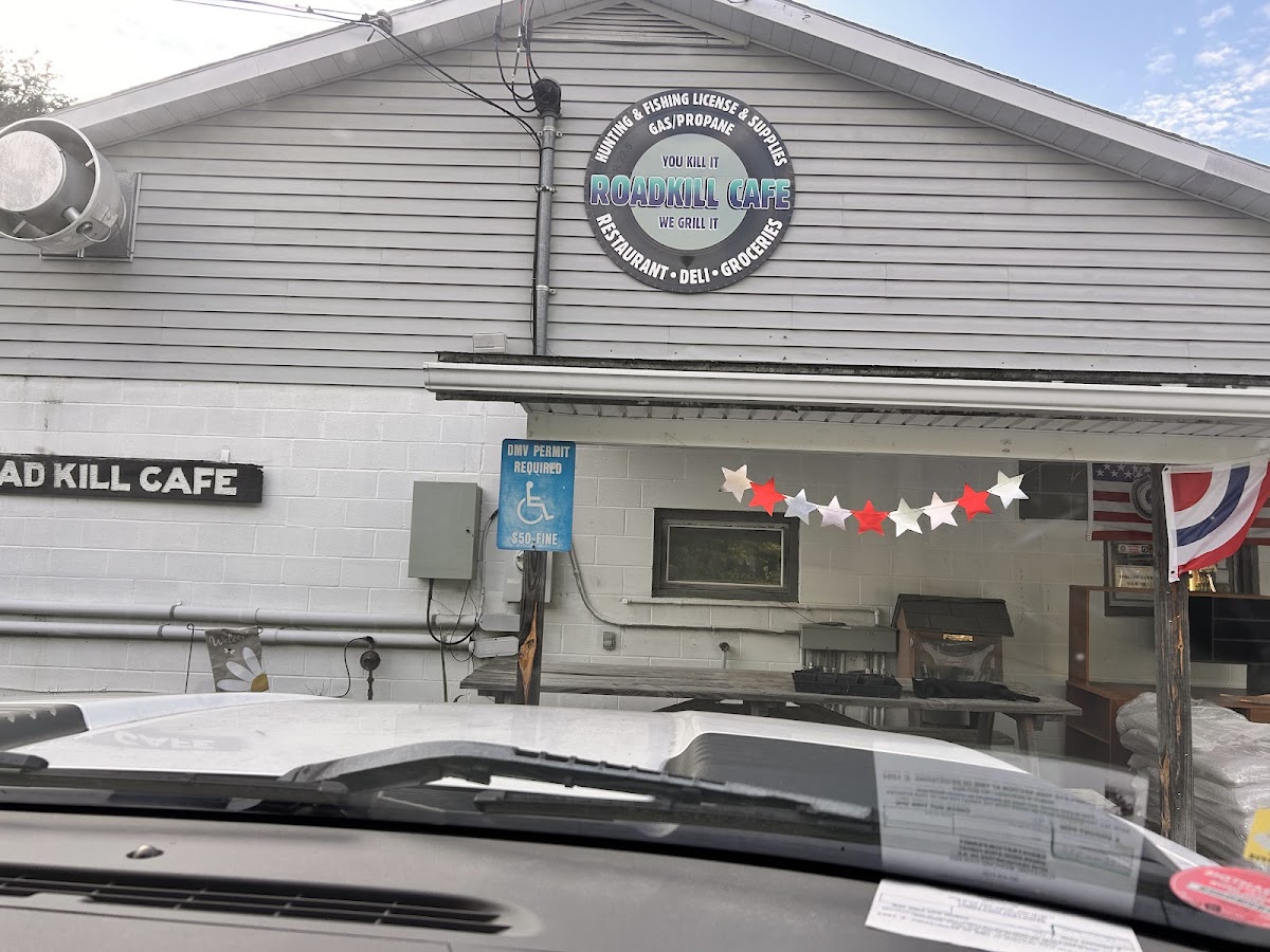 Road Kill Cafe And Cabins